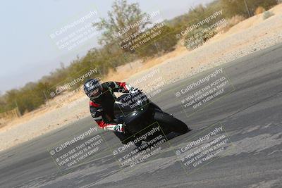 media/Mar-28-2022-Superbike Trackdays (Mon) [[b8603d0f67]]/Open Track Time/Turn 3 Inside/